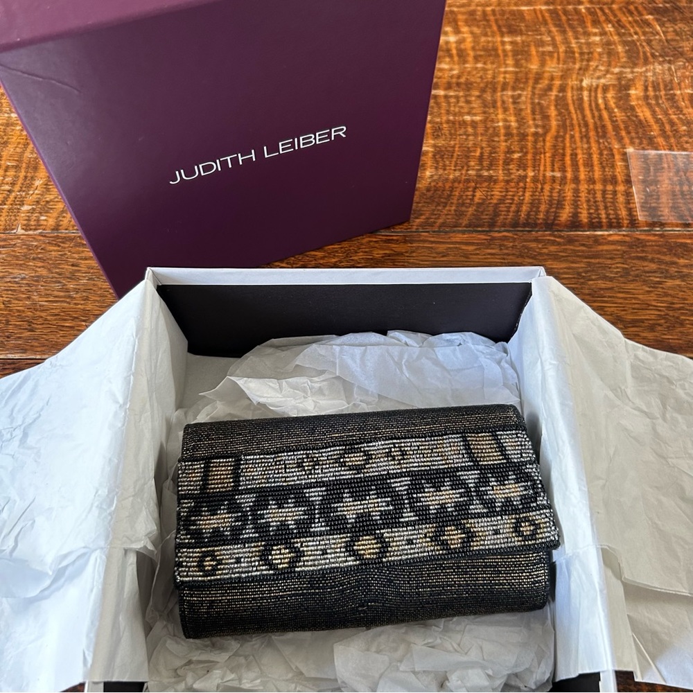 JUDITH LEIBER FEED 1000 EVENING BAG